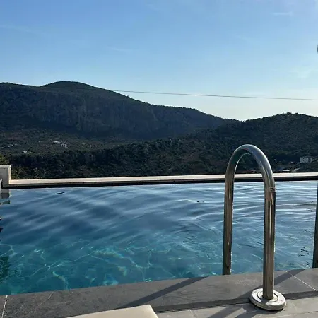 Sarp Kalkan * Каш